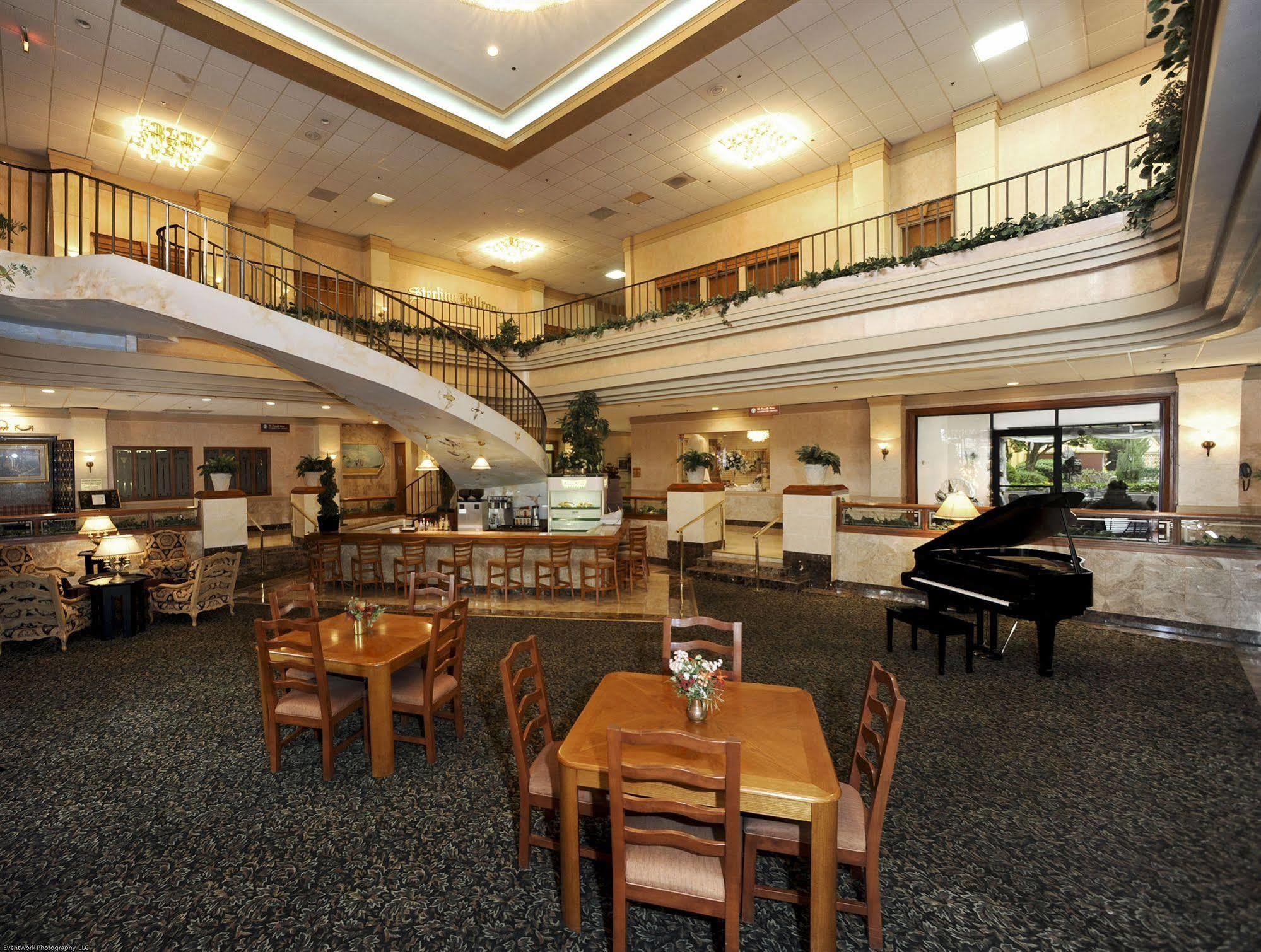 Sterling Hotel Dallas Exterior photo